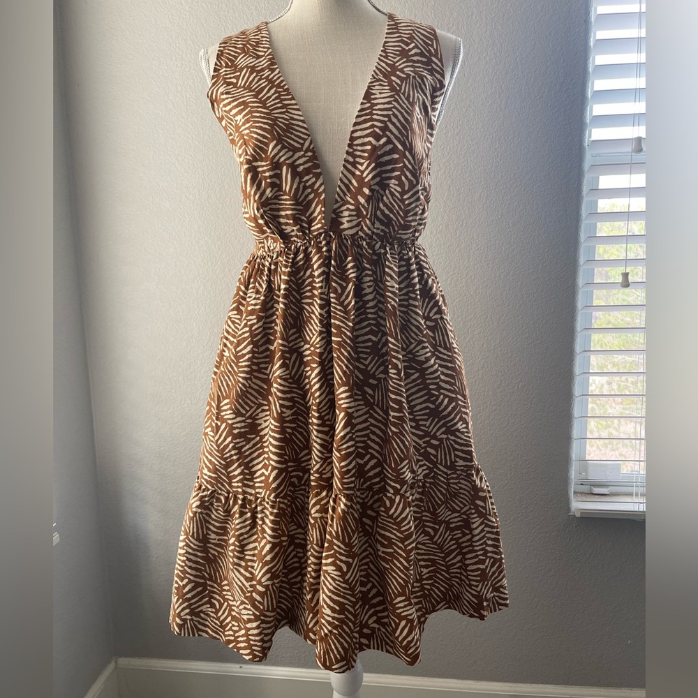 NWT House of Harlow Linen Dress Beachy Resortwear Halter Dress Size Medium - Picture 3 of 11